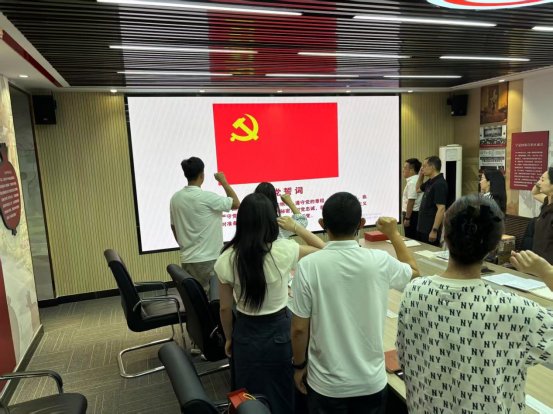 图三